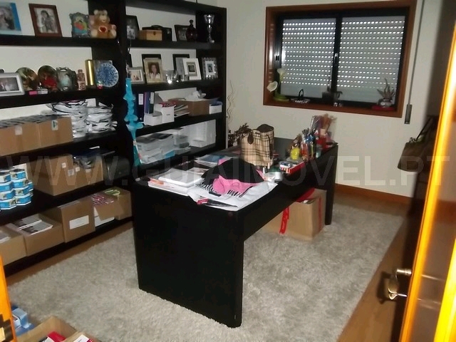 Moradia Geminada T4+1