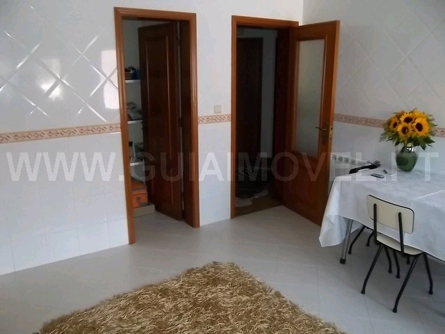 Moradia Geminada T4+1