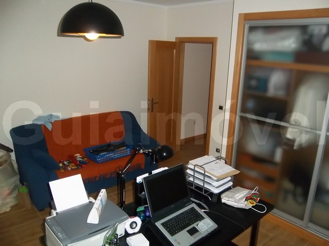 Moradia Geminada T4