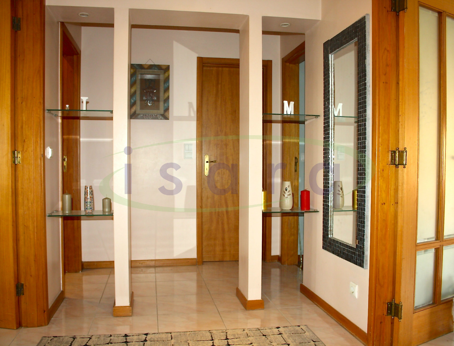 Hall Entrada