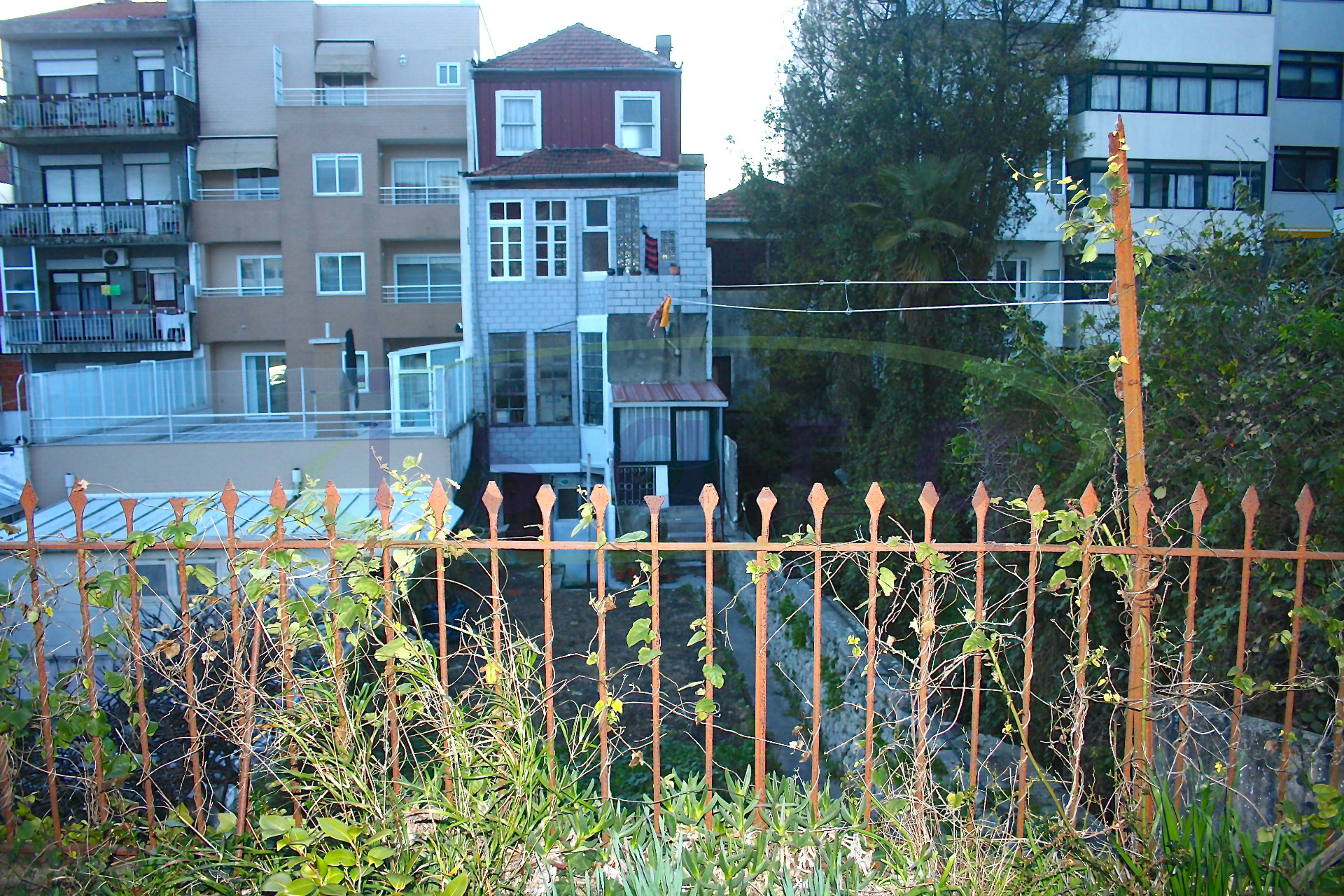 Prédio Porto Centro com grande area exterior