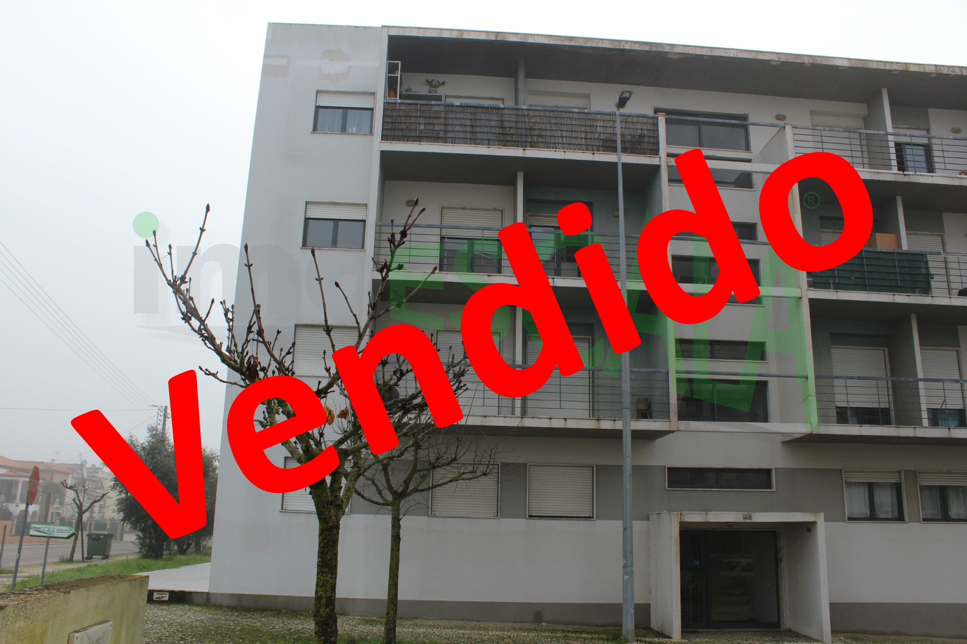 Apartamento T3 com Garagem