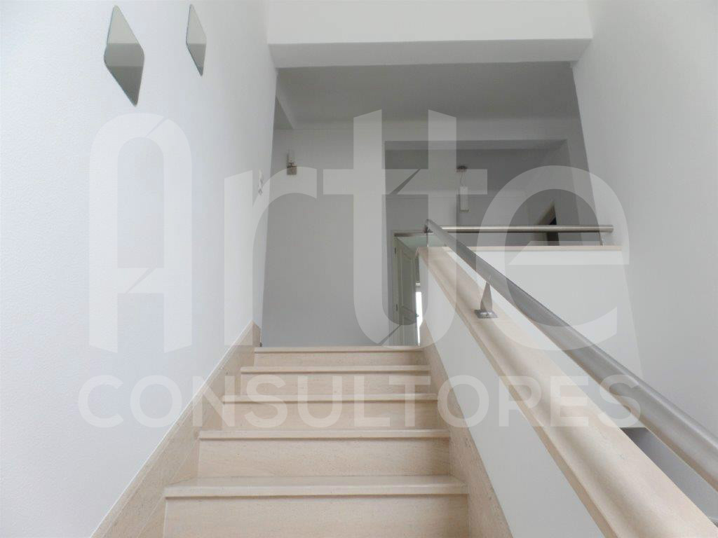 Maison 4 Chambre(s)+2
