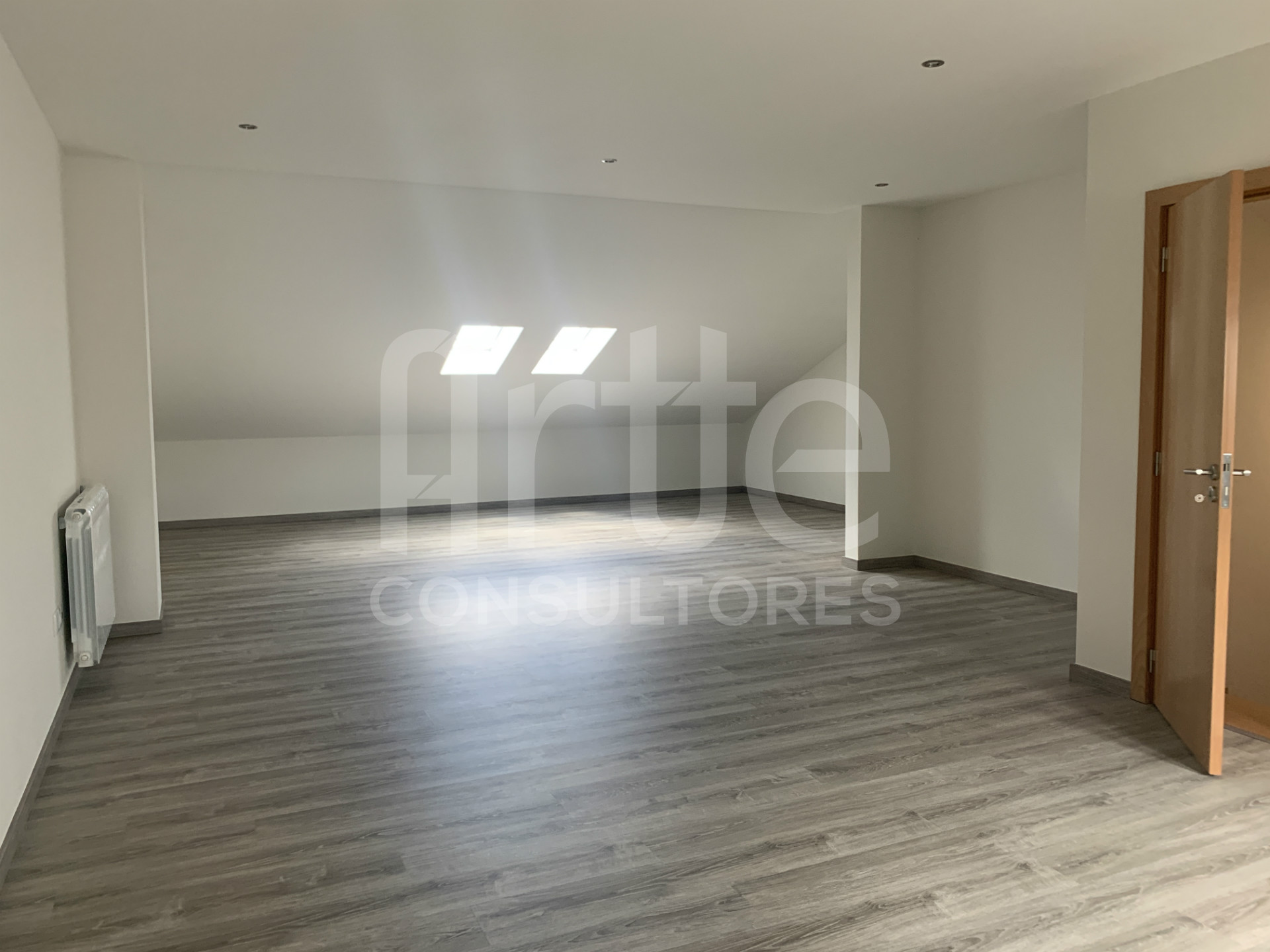 Maison 4 Chambre(s)