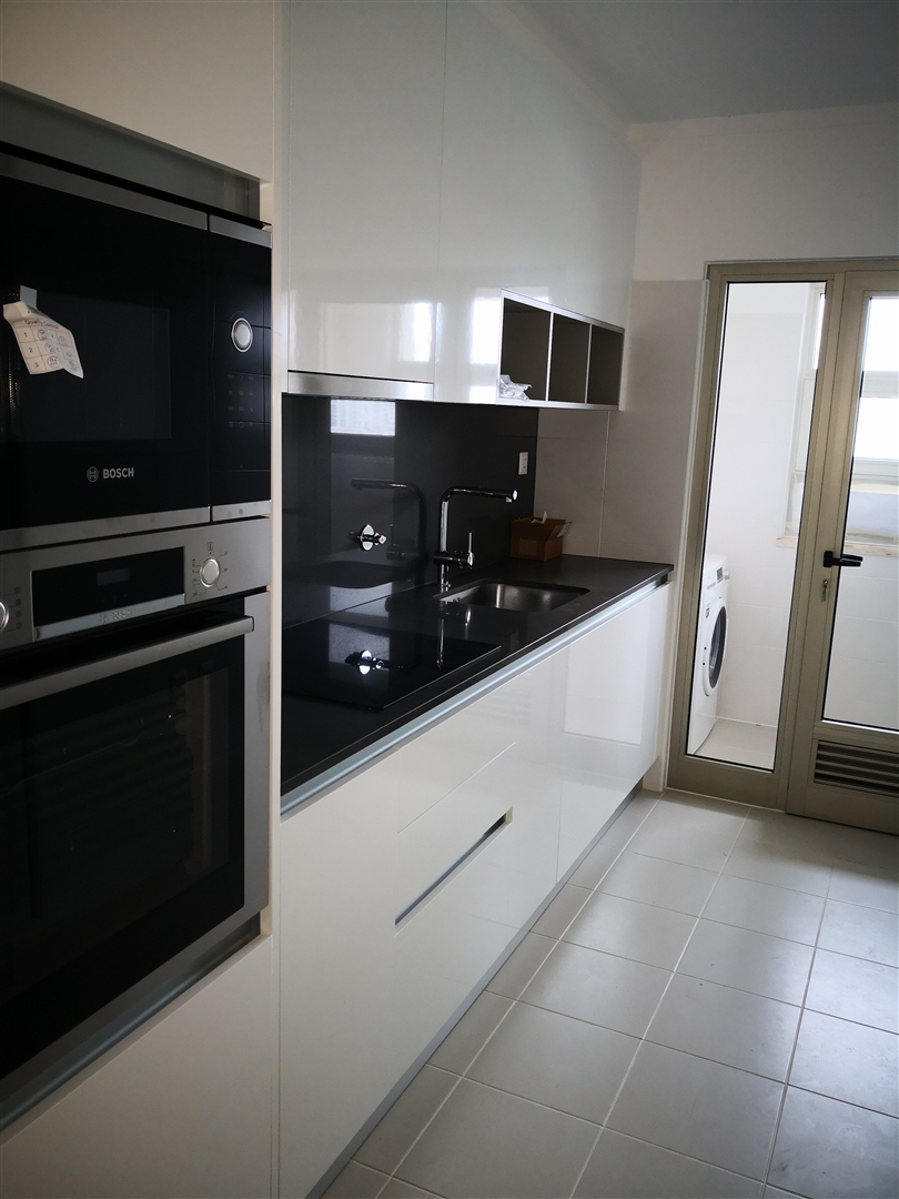 T1 - ARRENDAMENTO  - 1 ESPAÇO DUPLO DE ESTACIONAMENTO E ARRECADAÇÃO