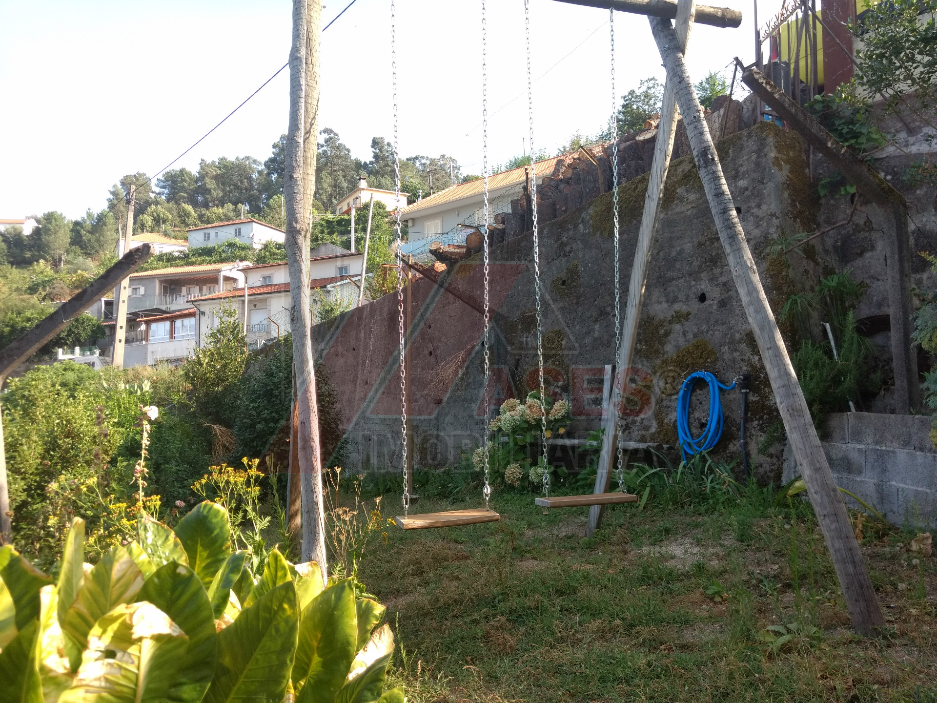 Huis 3 kamerwoning + 2