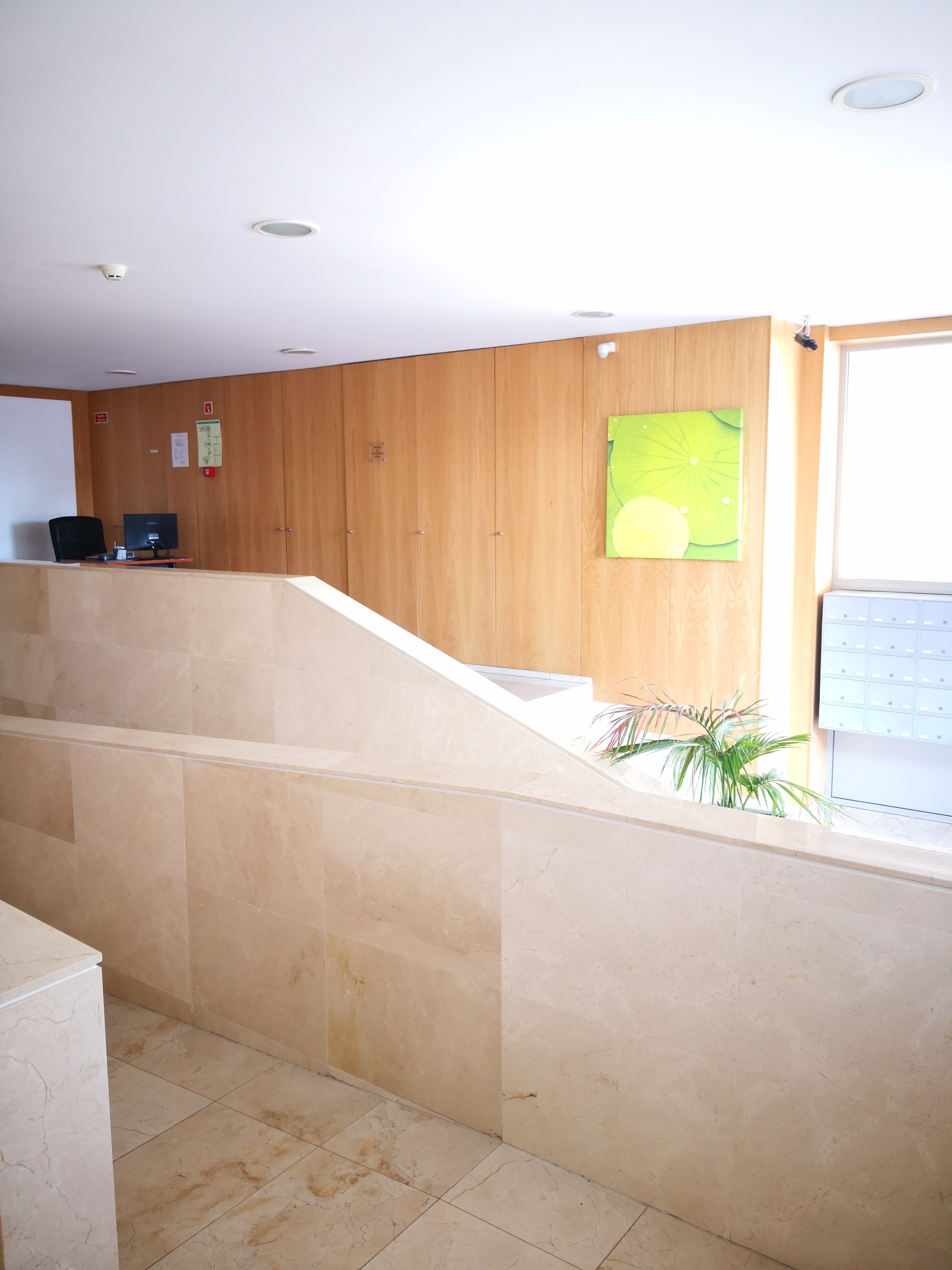 T3 - Venda - 176,20 m2 - 3 Lugares de Estacionamento e Arrecadação