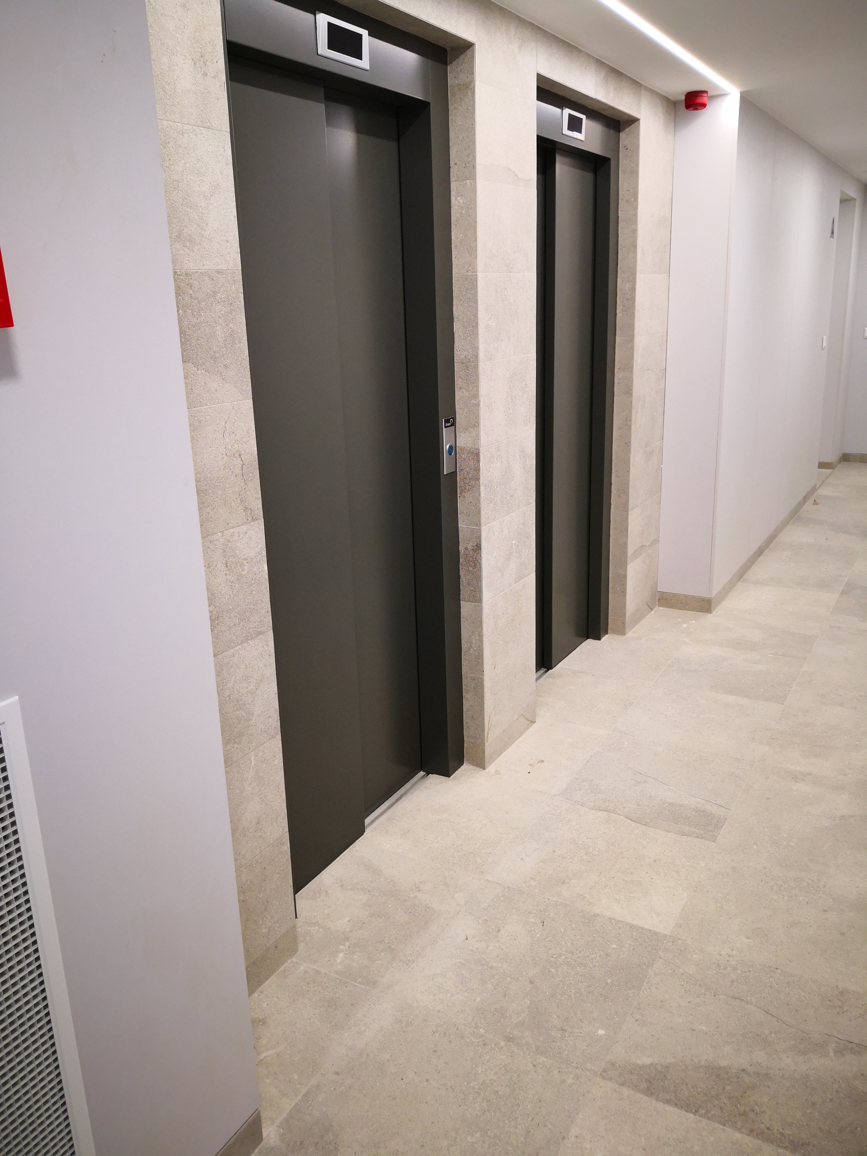 T2- VENDA - NOVO - 94,20 M2 - LUGAR DE ESTACIONAMENTO E ARRECADAÇÃO