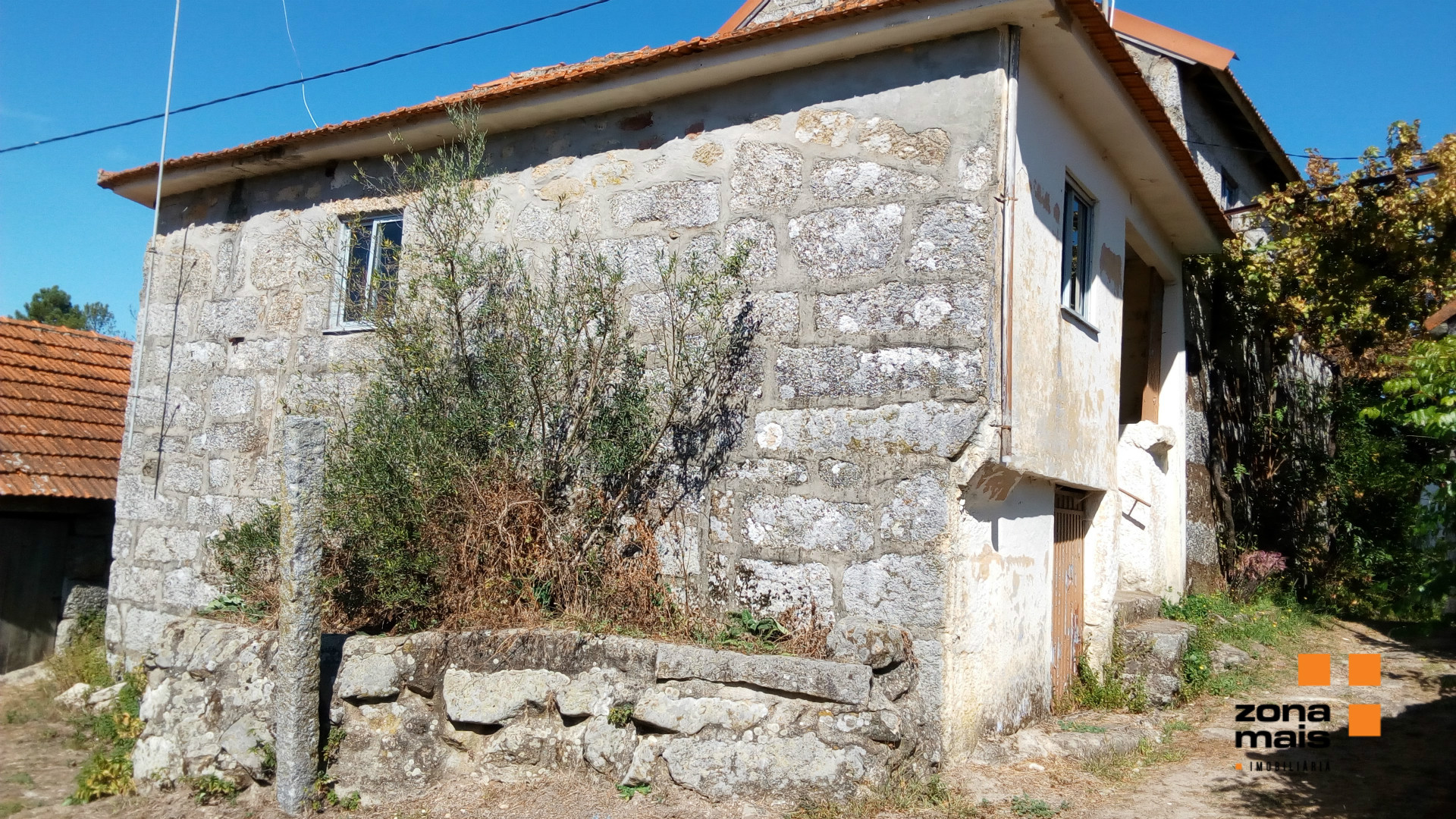 Detached house to restore T3