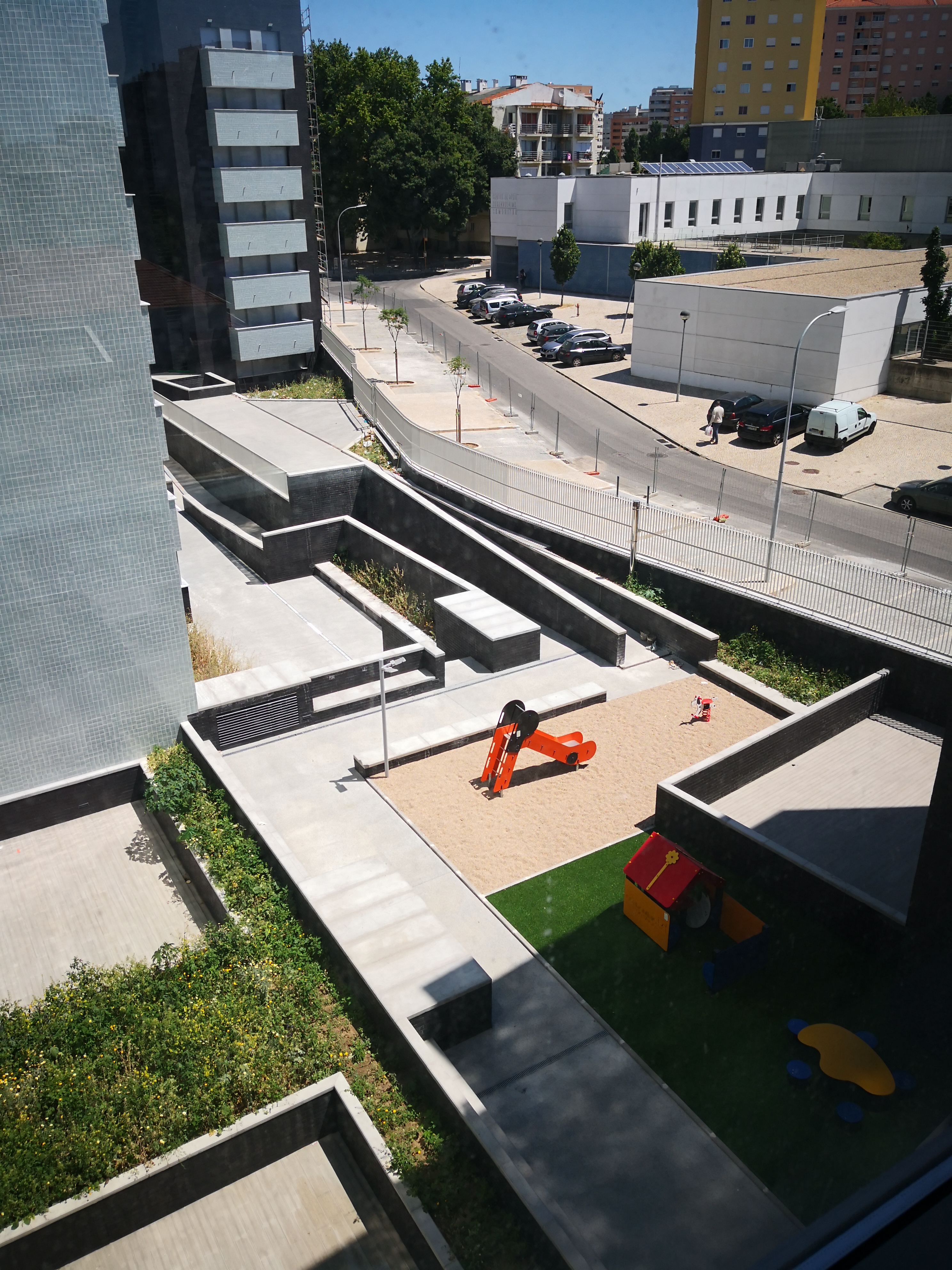 T2- VENDA - NOVO - 96,60 M2 - ESPAÇO DUPLO DE ESTACIONAMENTO E ARRECADAÇÃO