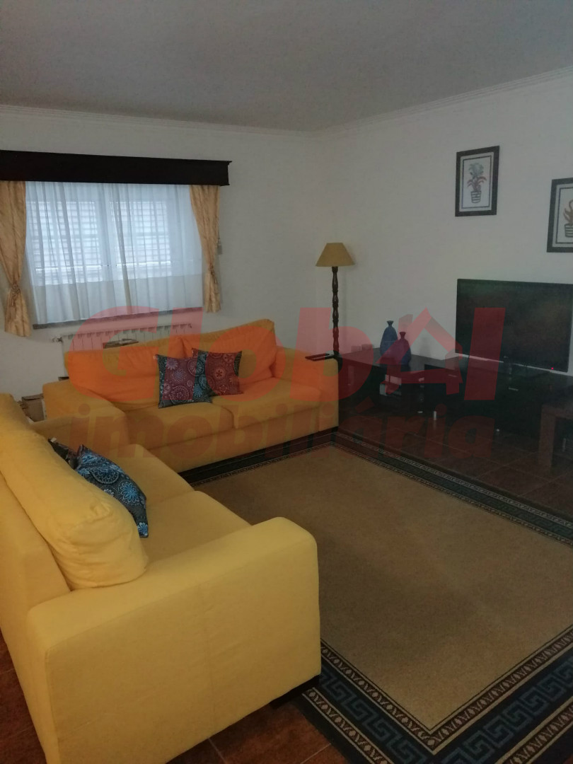 Moradia Geminada T4