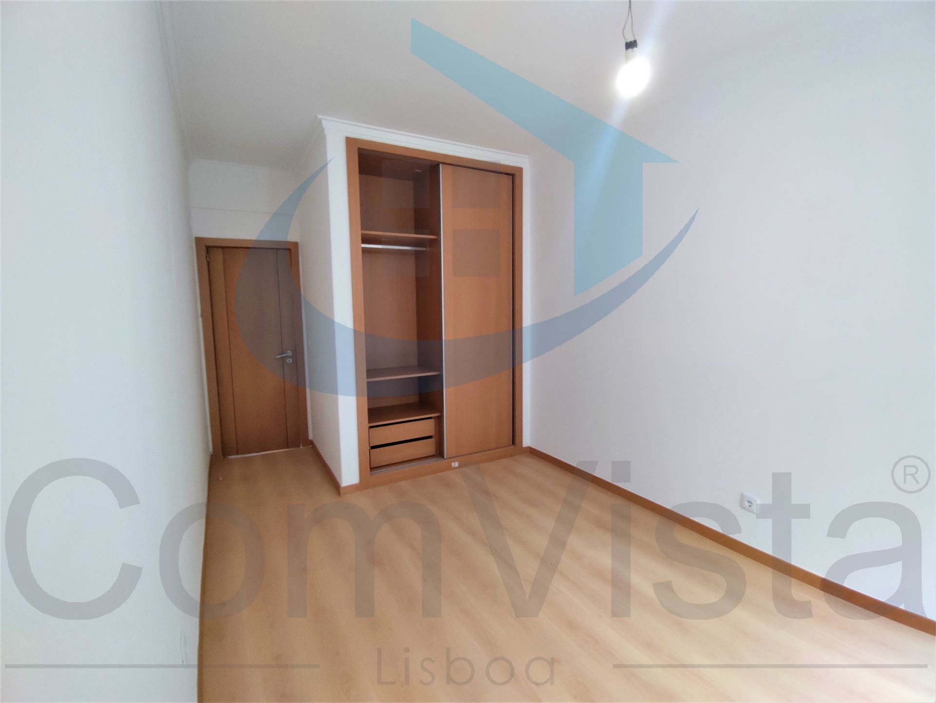 Apartamento T3 em Carnaxide