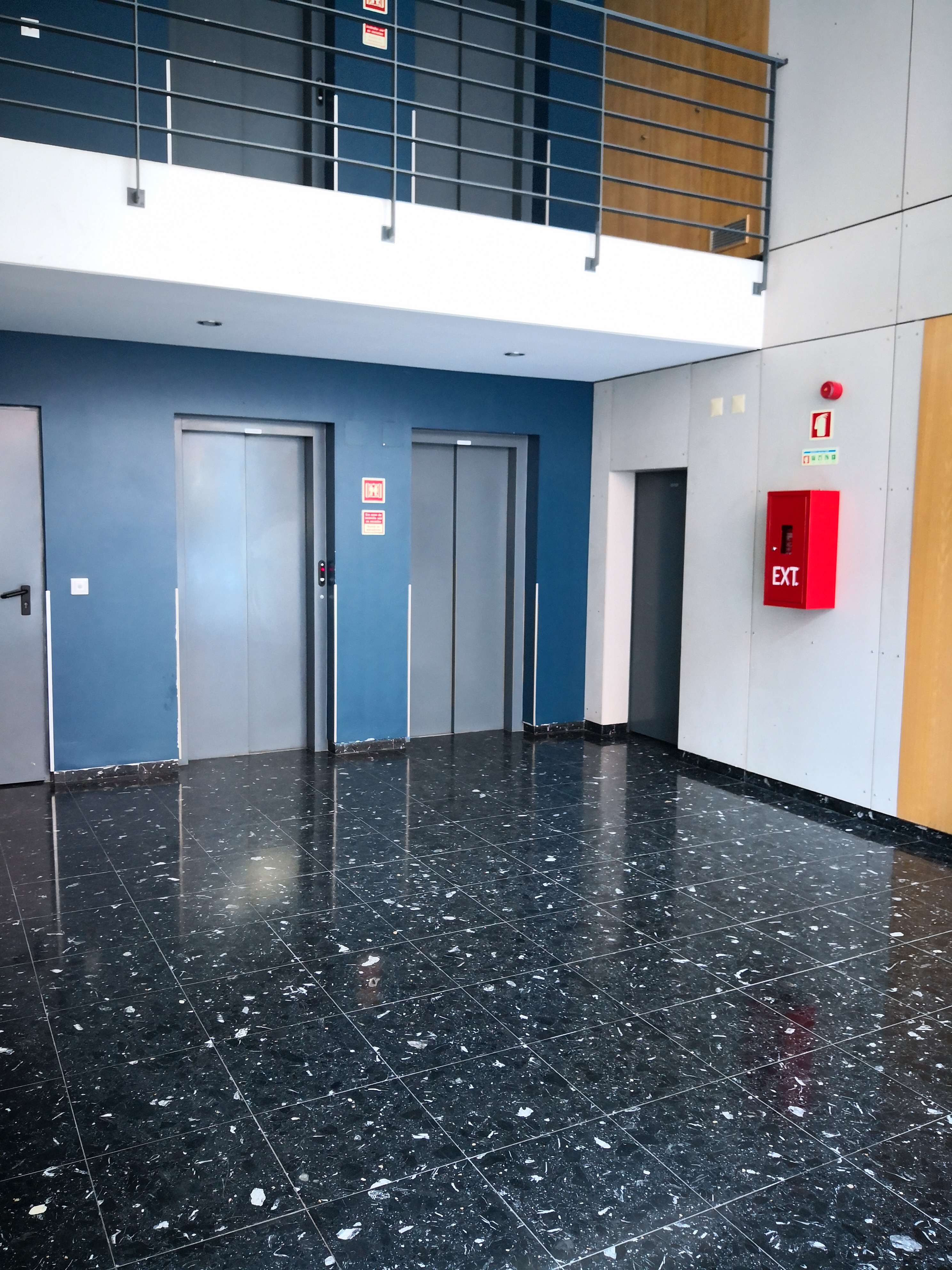 T1 - VENDA - LUGAR DE ESTACIONAMENTO E ARRECADAÇÃO