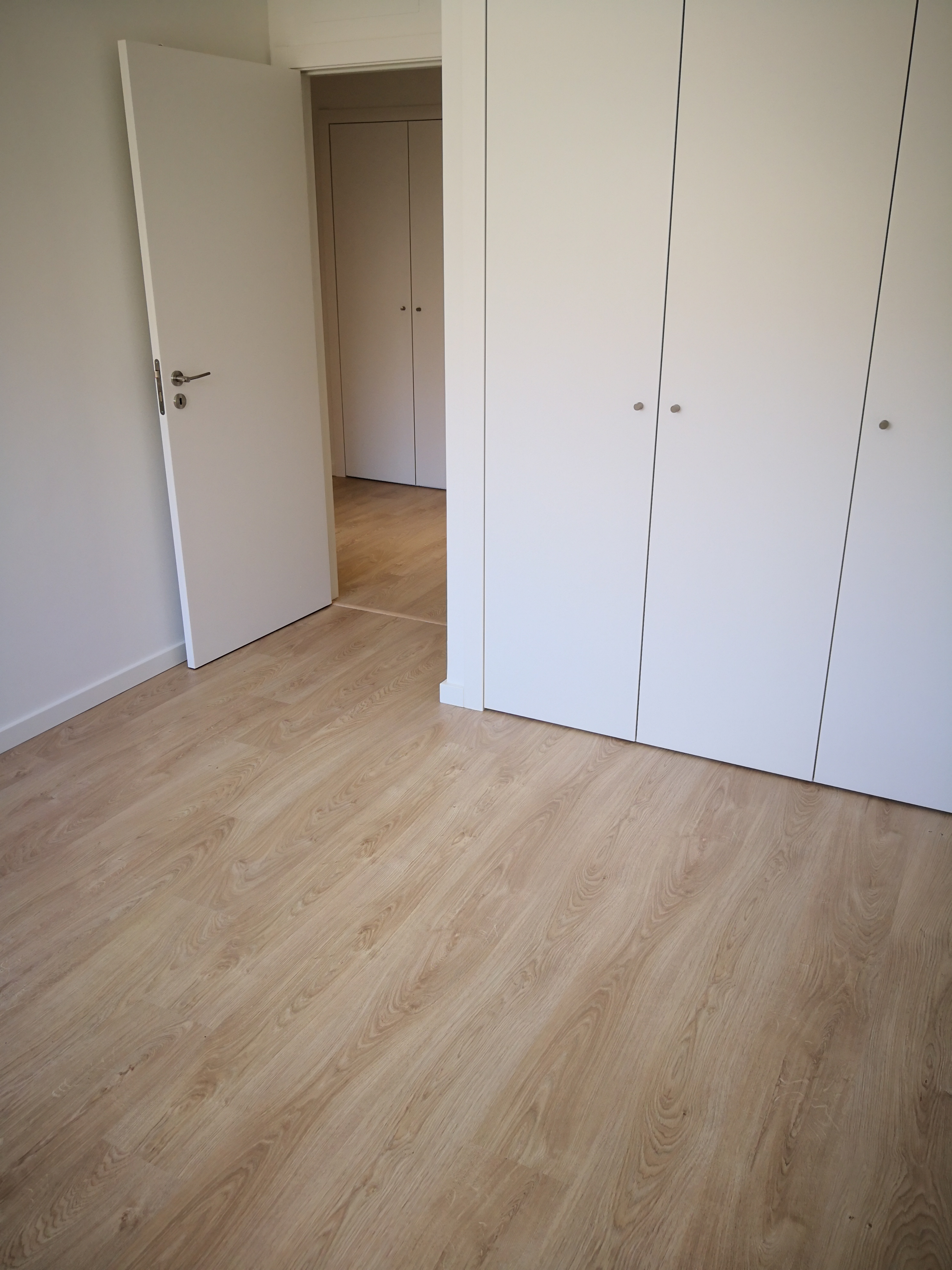 T2- VENDA - NOVO - 94,20 M2 - LUGAR DE ESTACIONAMENTO E ARRECADAÇÃO