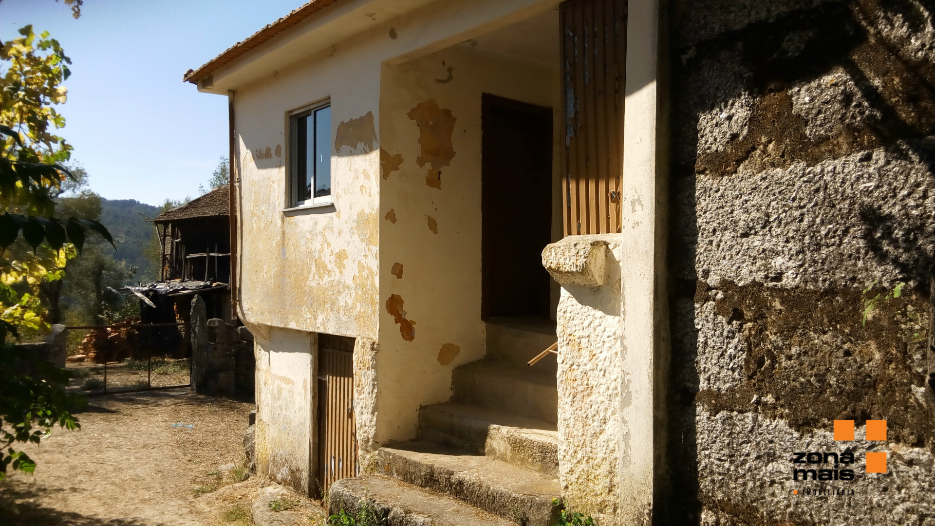 Detached house to restore T3