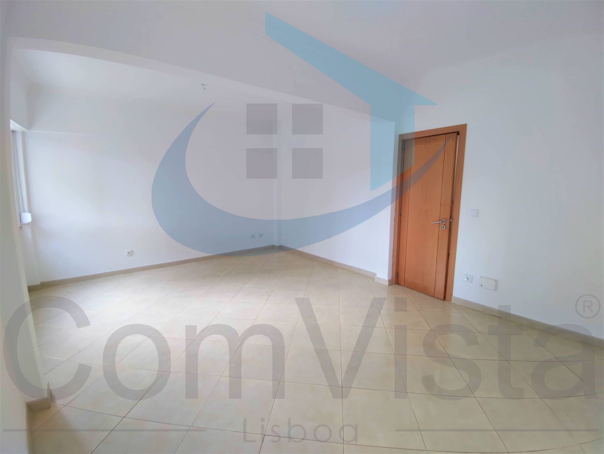 Apartamento T3 em Carnaxide