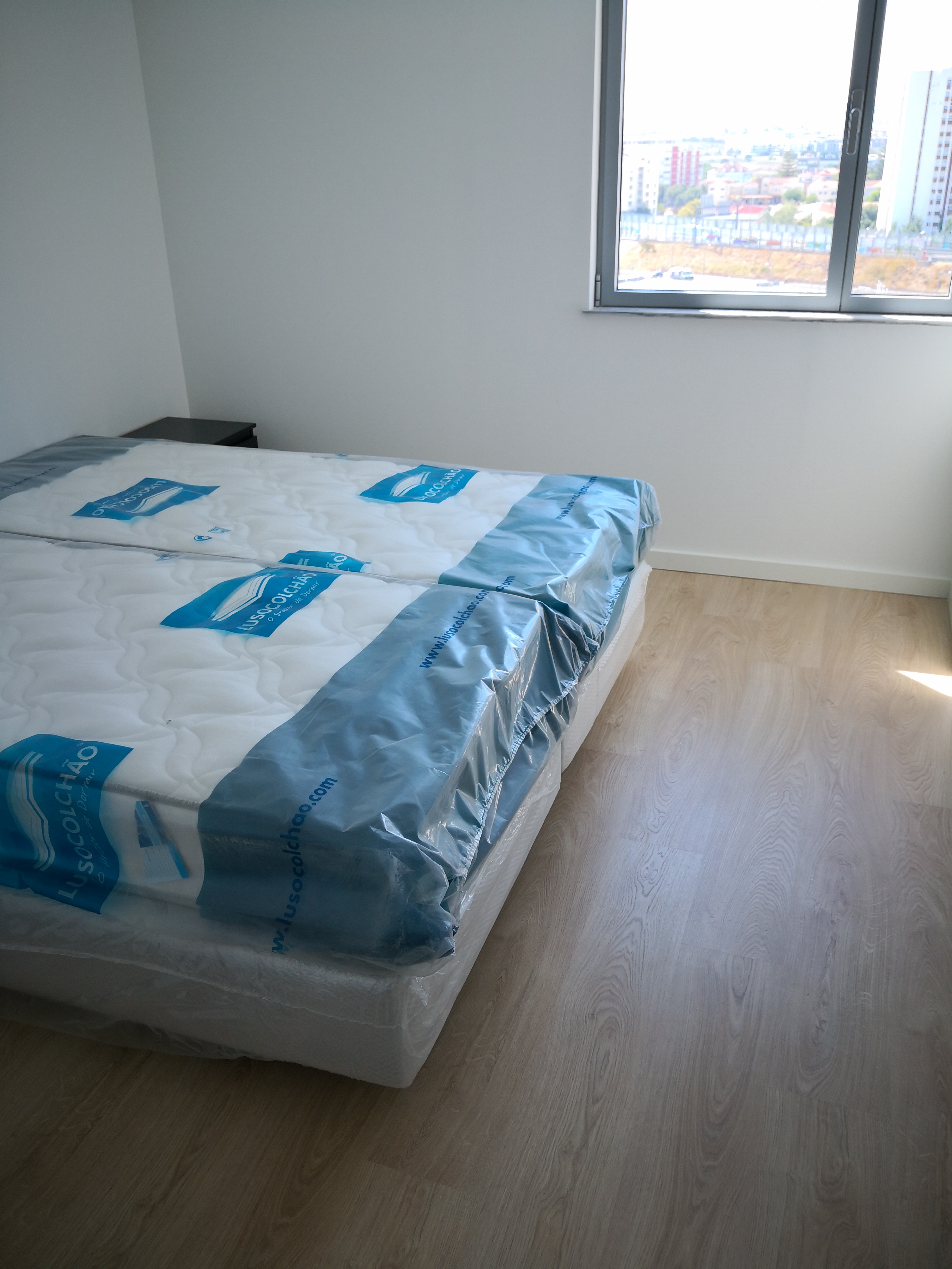 T2- ARRENDAMENTO - NOVO - TOTALMENTE EQUIPADO E MOBILADO