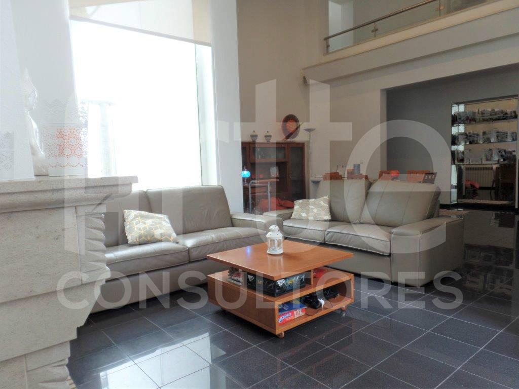 Maison 4 Chambre(s)+2