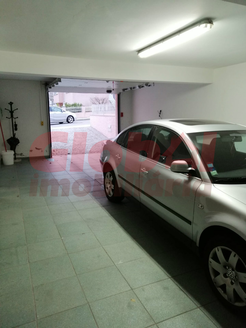 Moradia Geminada T4
