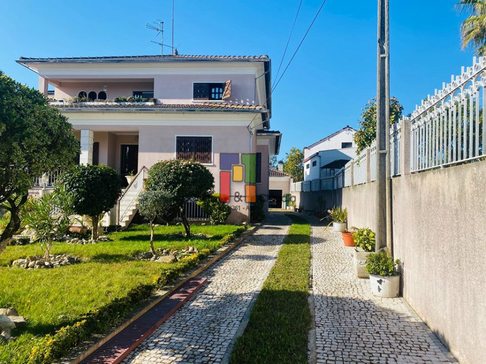 Einfamilienhaus 6 Schlafzimmer