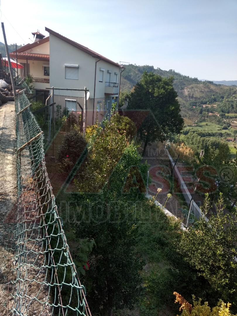 Huis 3 kamerwoning + 2