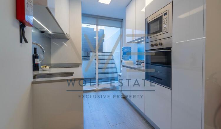 CASA DE 3 DORMITORIOS - CENTRO HISTÓRICO - ALTA RENTABILIDAD