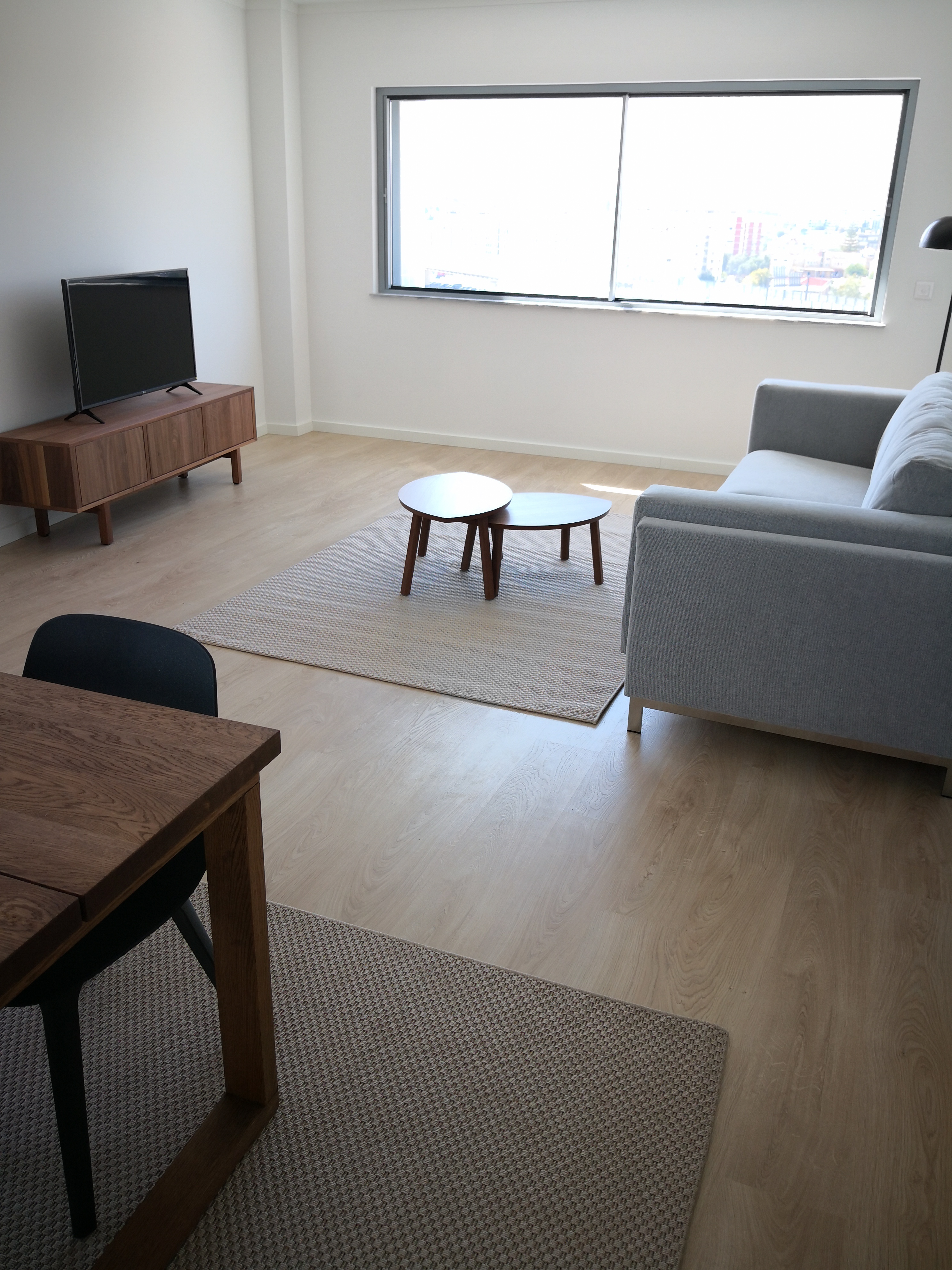 T2- ARRENDAMENTO - NOVO - TOTALMENTE EQUIPADO E MOBILADO