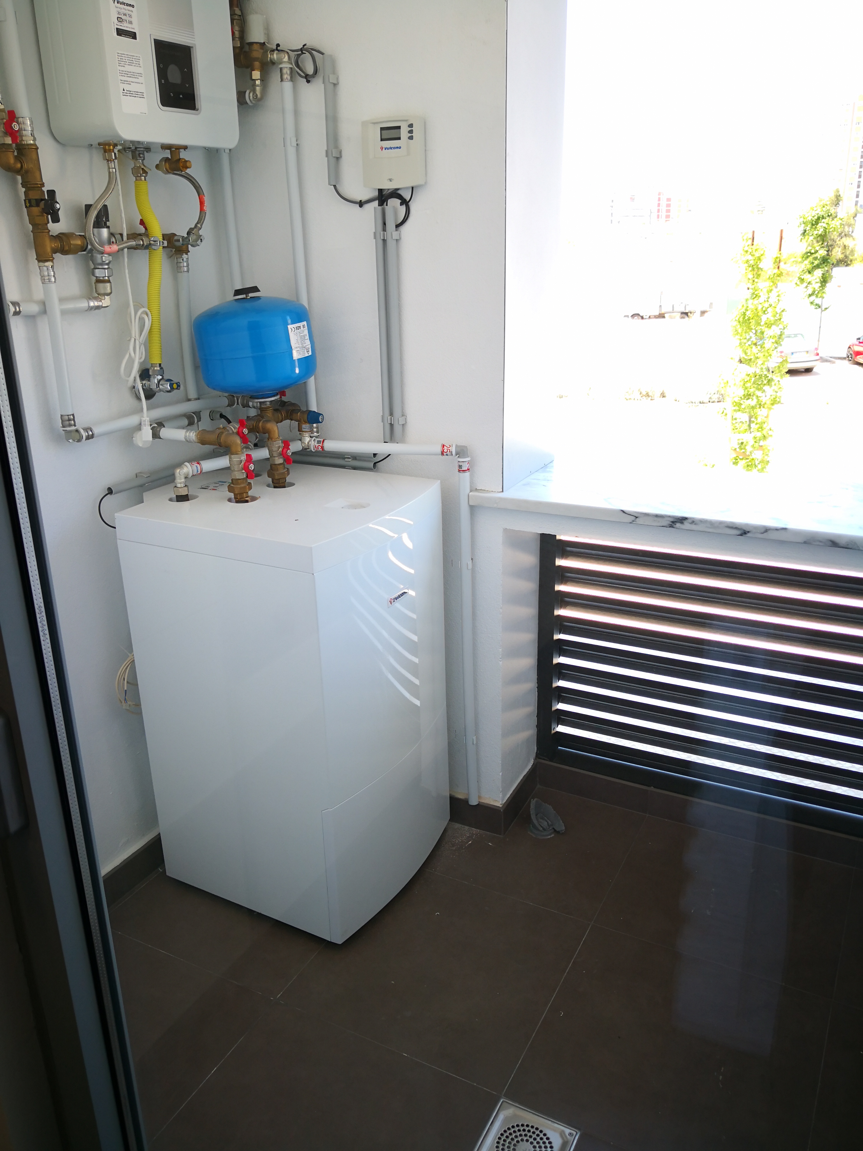 T2- ARRENDAMENTO - NOVO - 94,20 M2 - LUGAR DE ESTACIONAMENTO E ARRECADAÇÃO