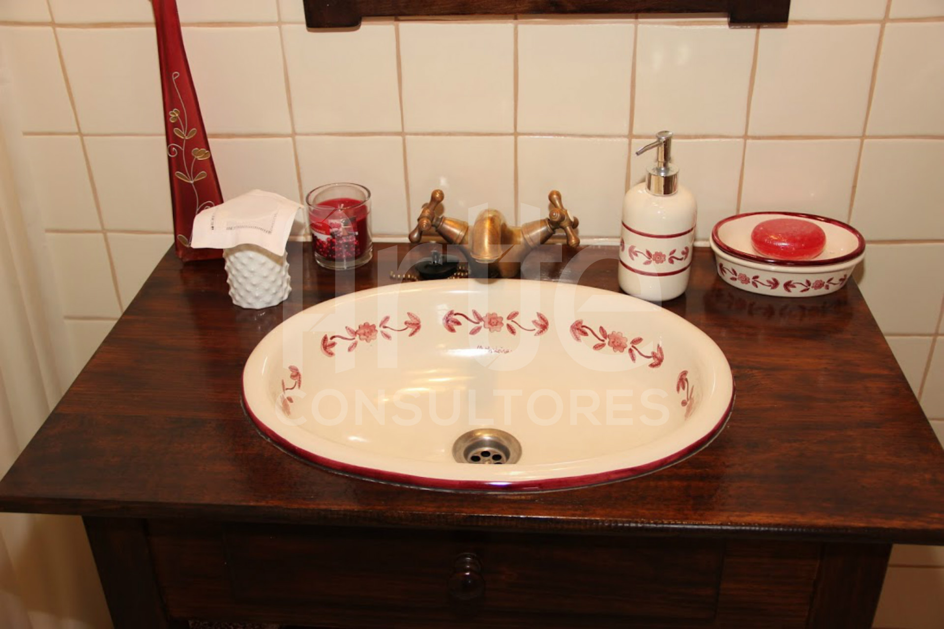 Quinta T3 em Couto Esteves para AL