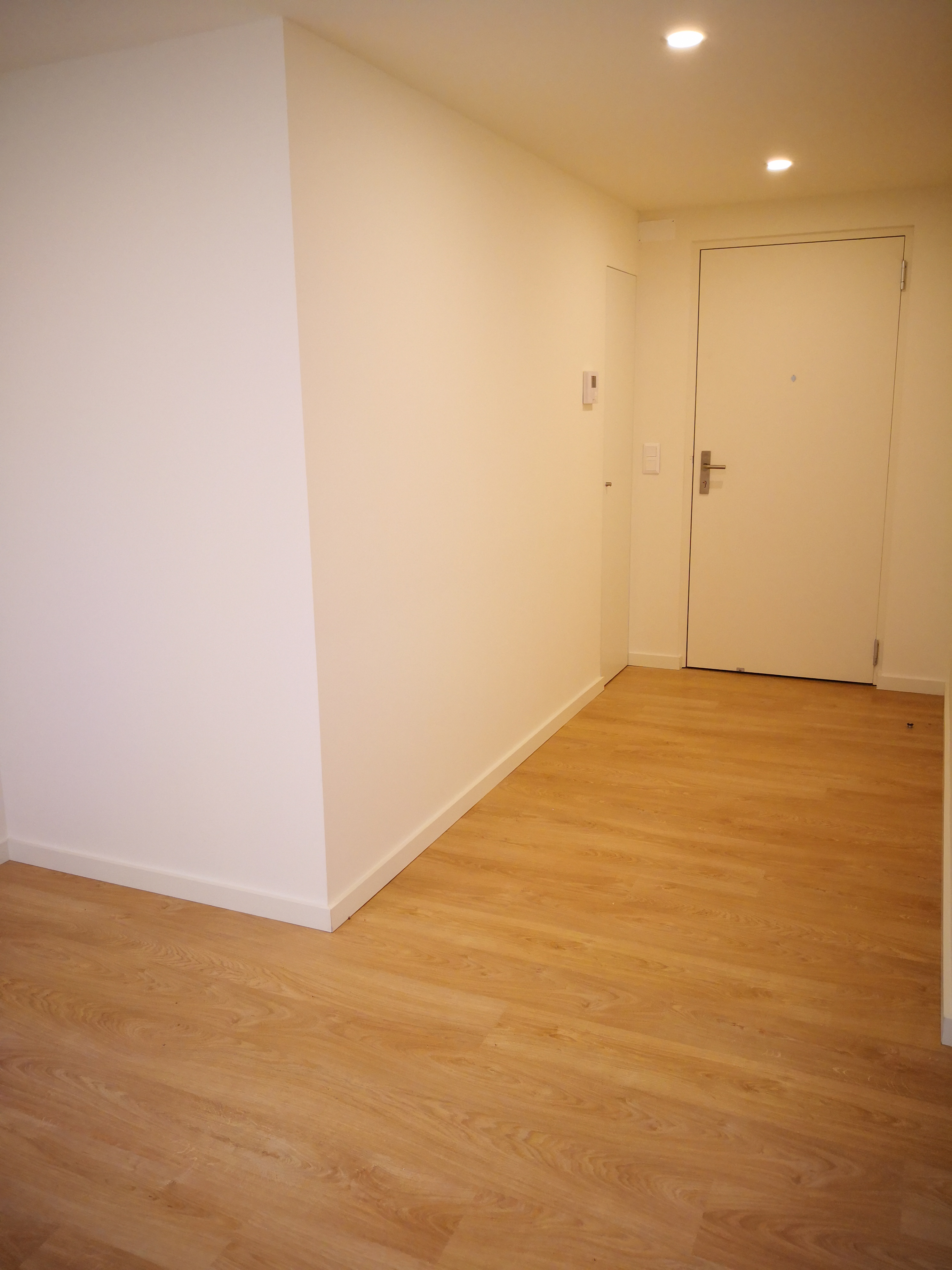 T2 - Arrendamento - Mobilado - 2 Lugares de Estacionamento e Arrecadação