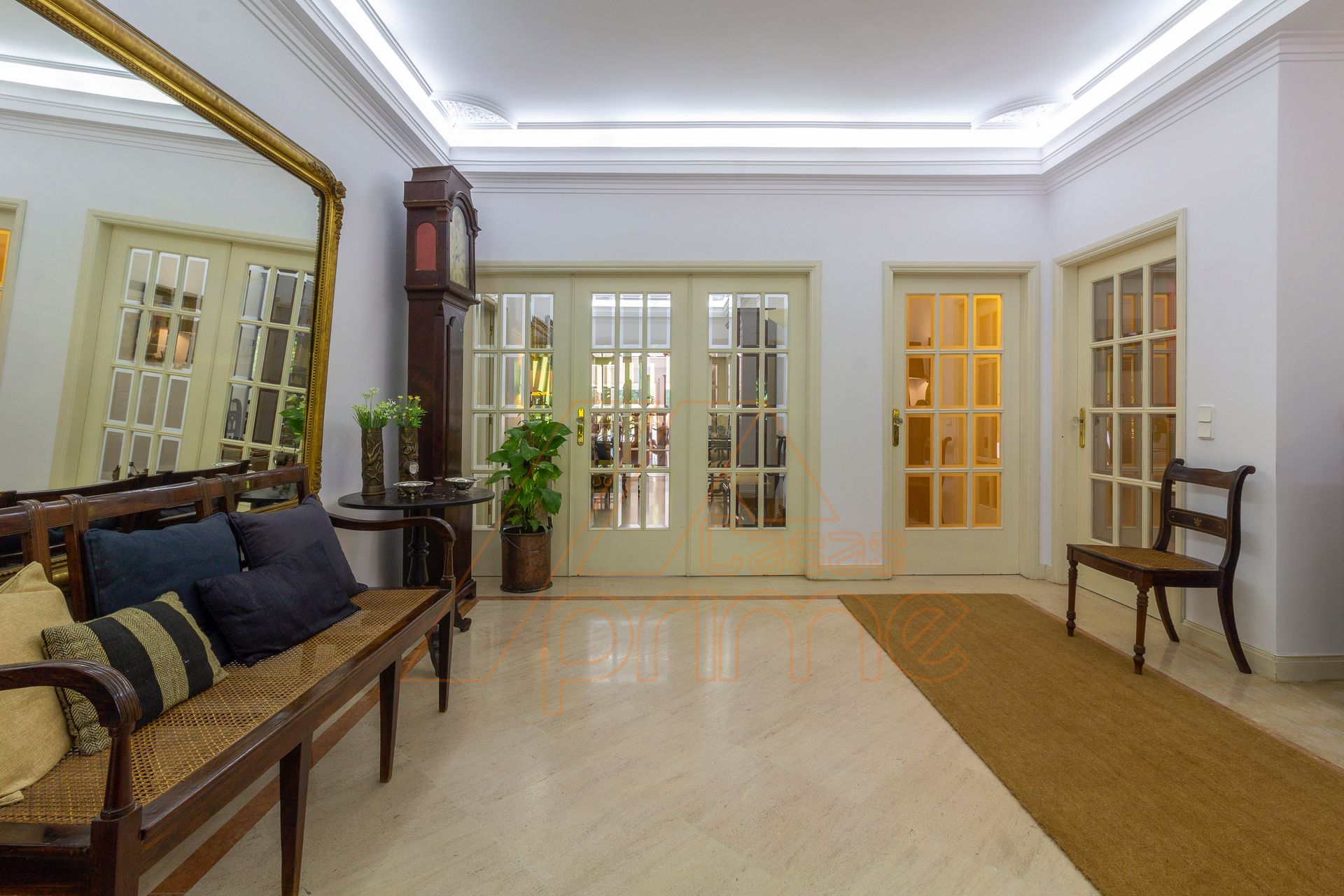 Moradia Isolada T5+3