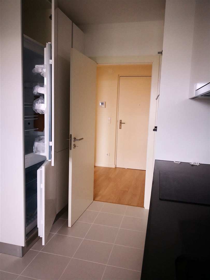 T1 - ARRENDAMENTO  - 1 ESPAÇO DUPLO DE ESTACIONAMENTO E ARRECADAÇÃO