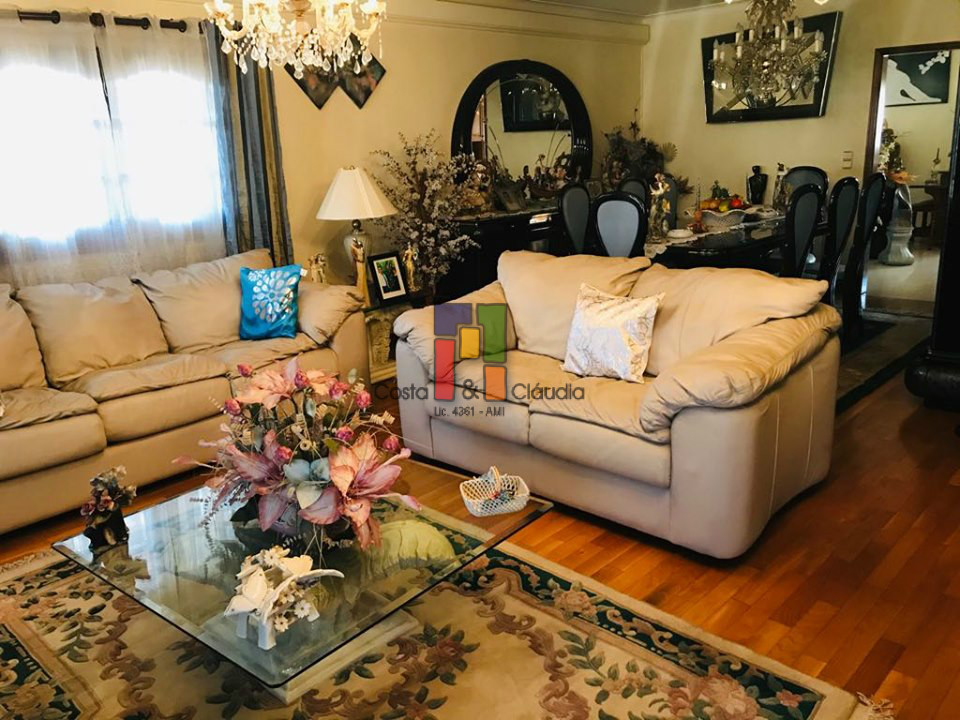 Einfamilienhaus 6 Schlafzimmer