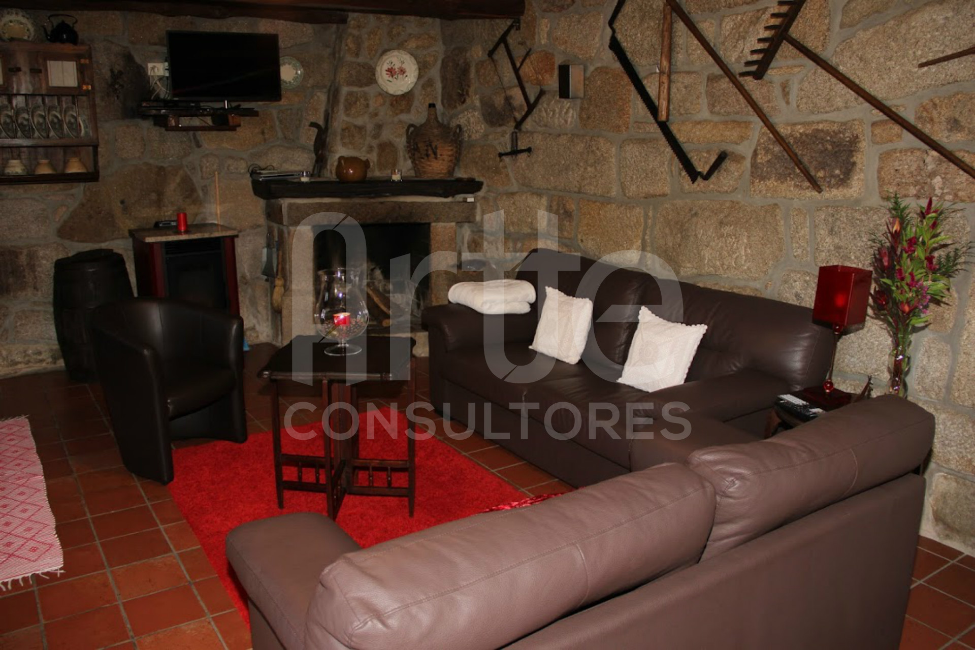 Quinta T3 em Couto Esteves para AL