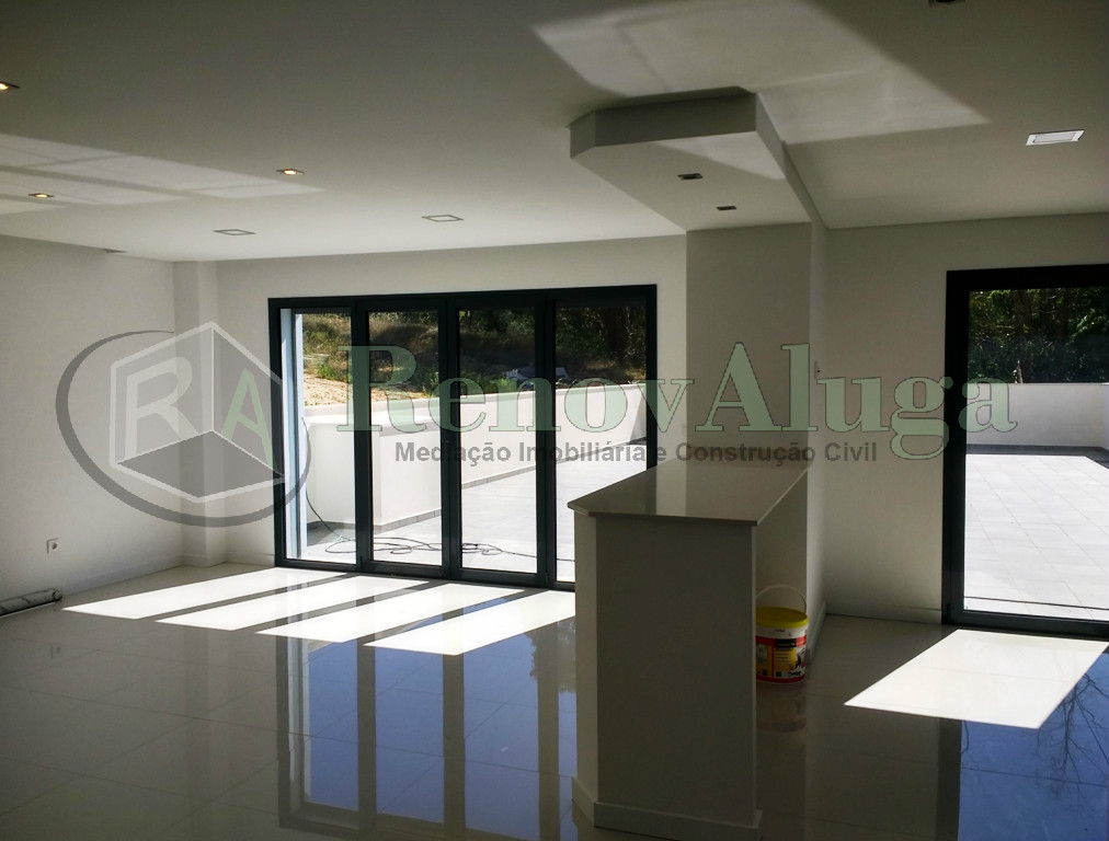 Moradia em Banda T2+2