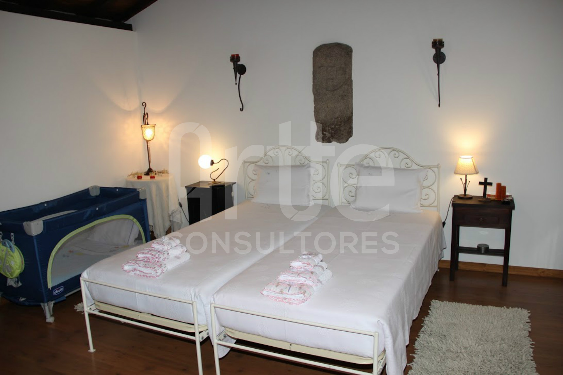 Quinta T3 em Couto Esteves para AL