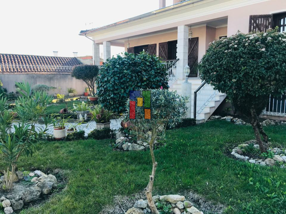 Einfamilienhaus 6 Schlafzimmer