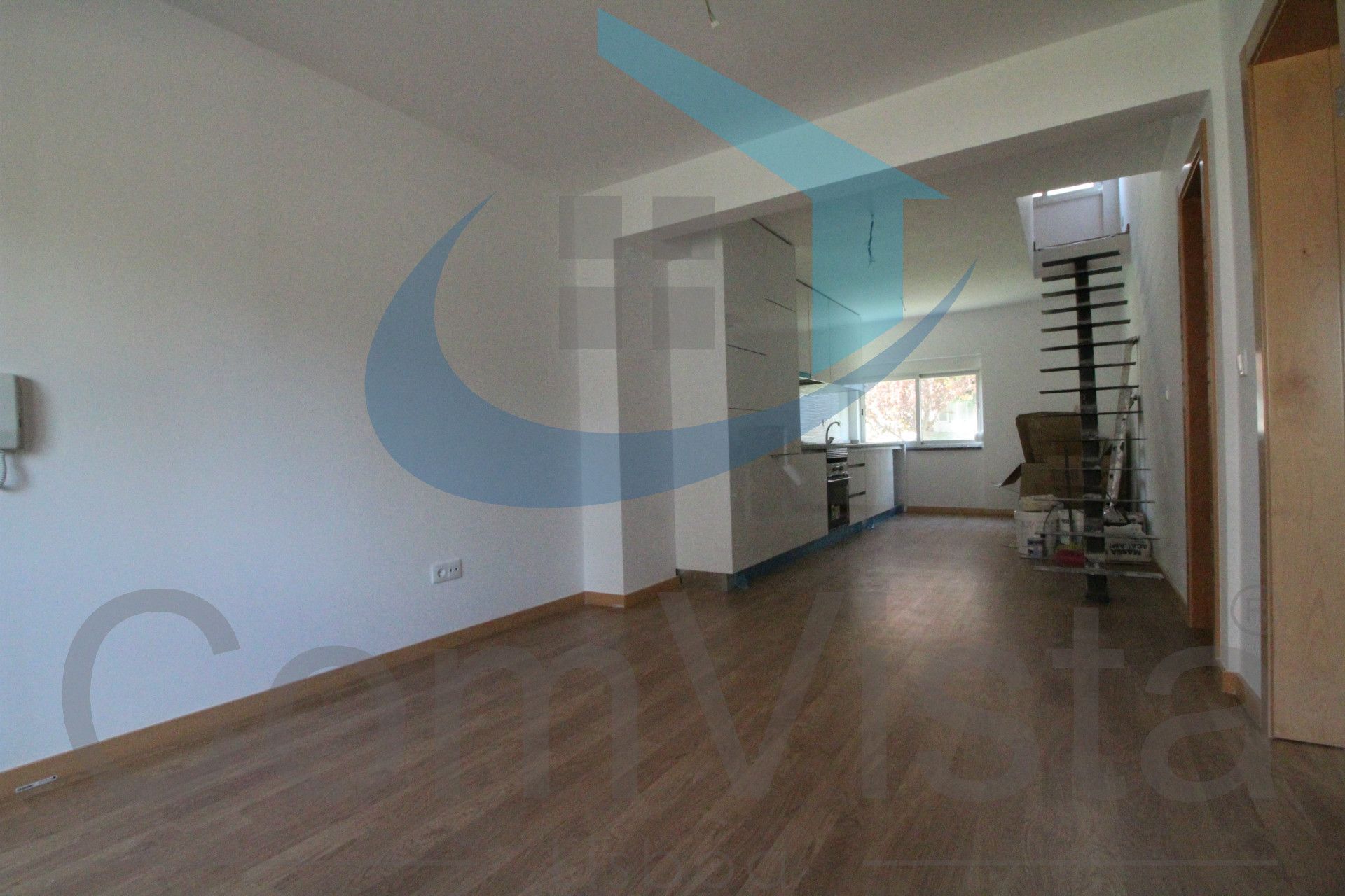 Apartamento T2 Duplex para arrendamento