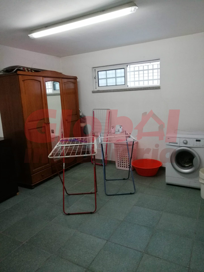 Moradia Geminada T4