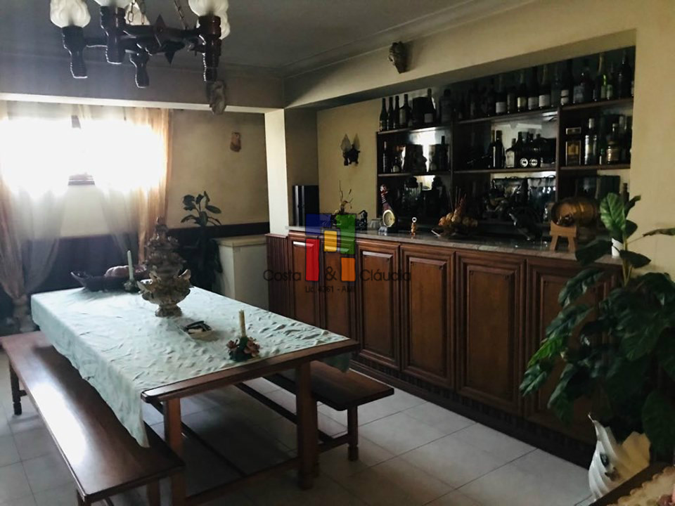 Einfamilienhaus 6 Schlafzimmer