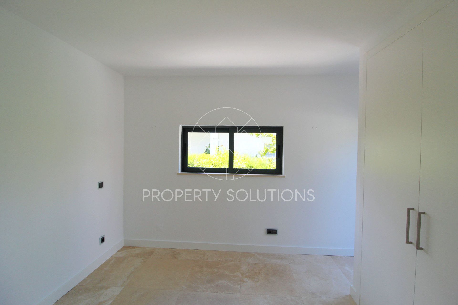 独立式的房子 4个房间