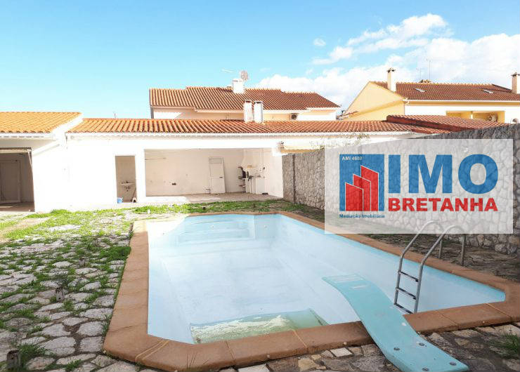 Moradia V4 - Fernão Ferro