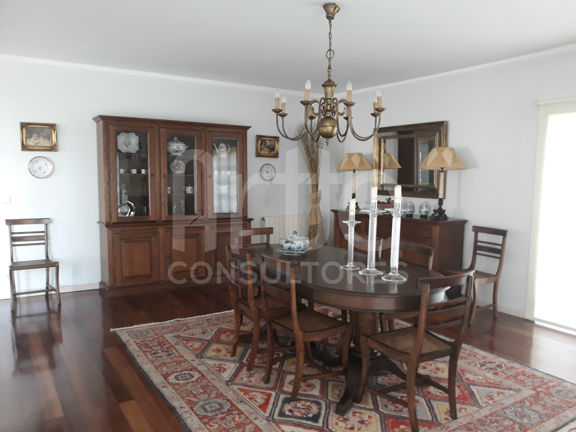 Maison 5 Chambre(s)