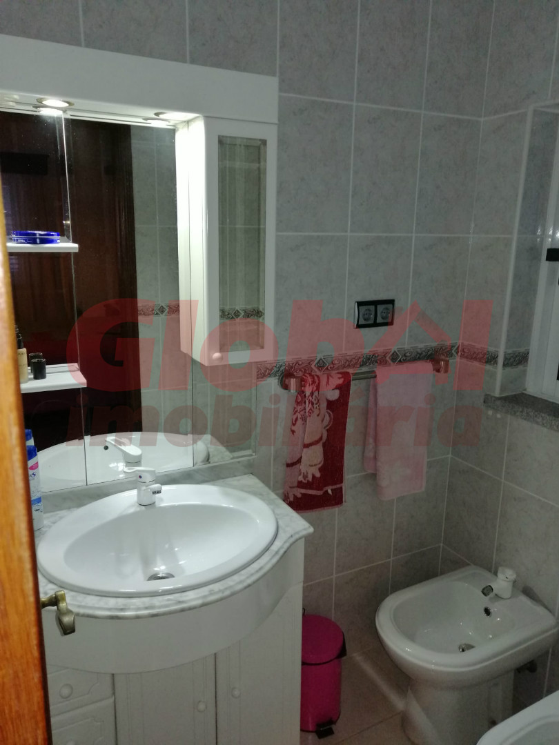 Moradia Geminada T4
