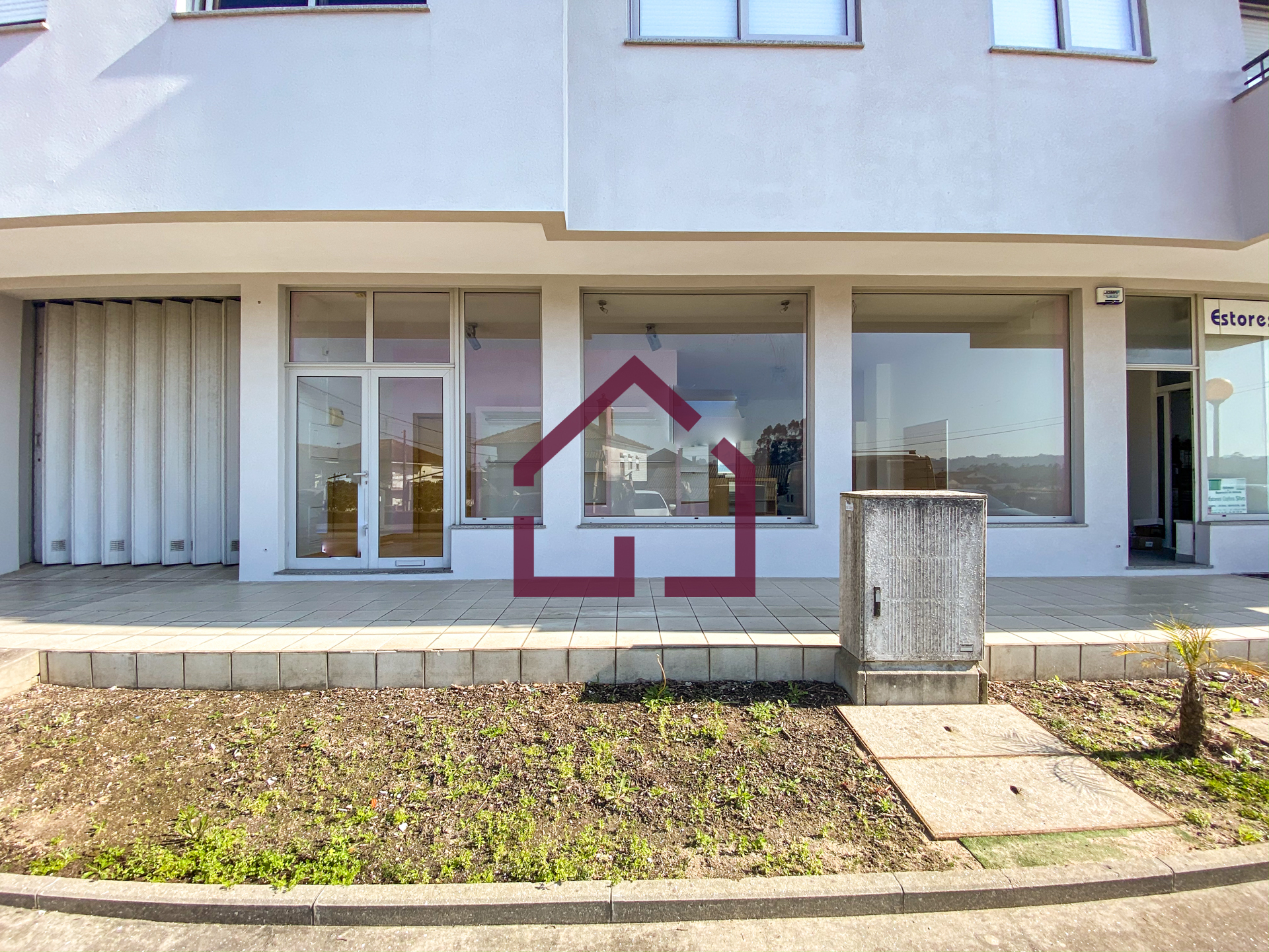 Loja Lobão - Retoma de Banco