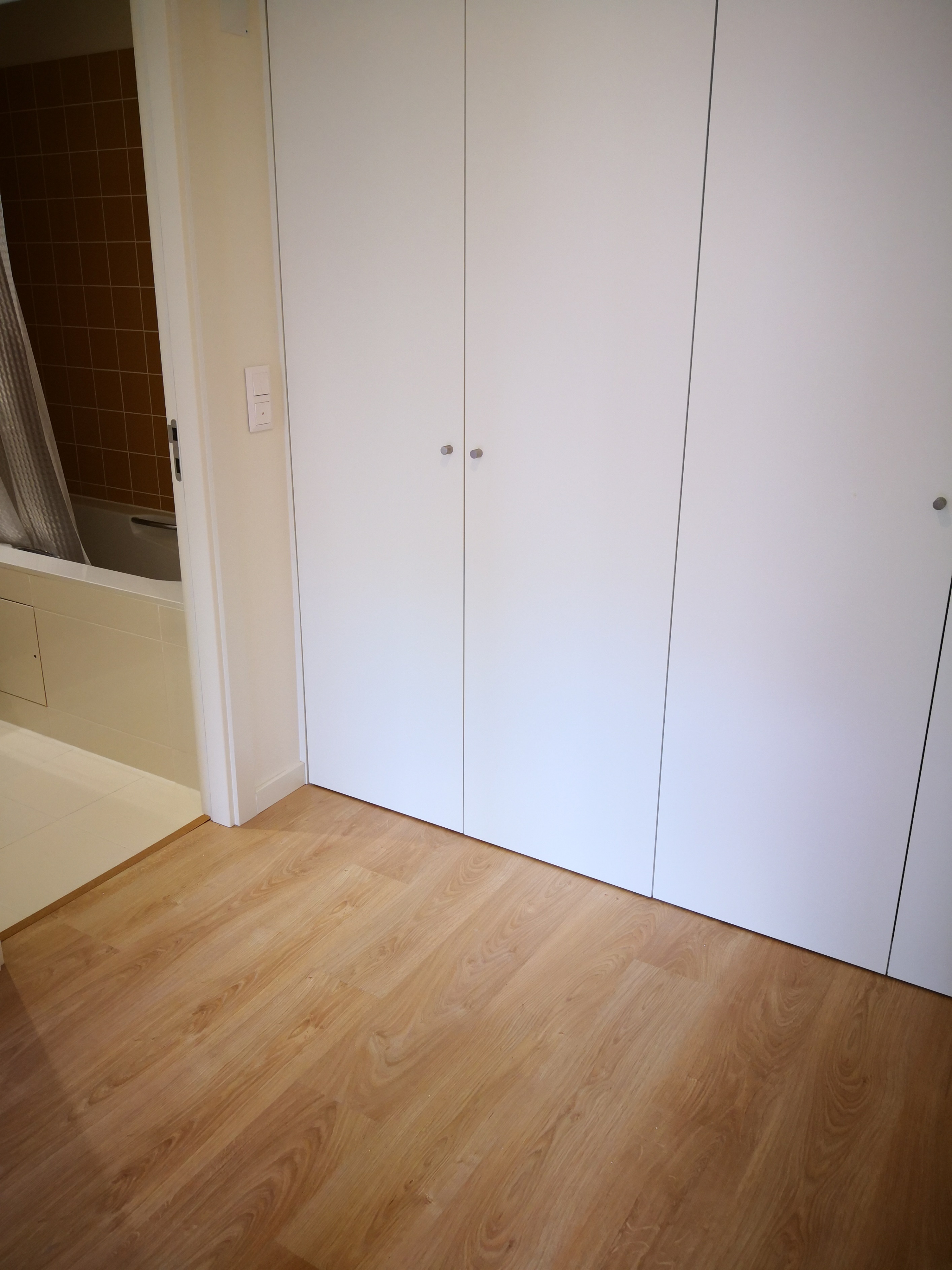 T2 - Arrendamento - Mobilado - 2 Lugares de Estacionamento e Arrecadação