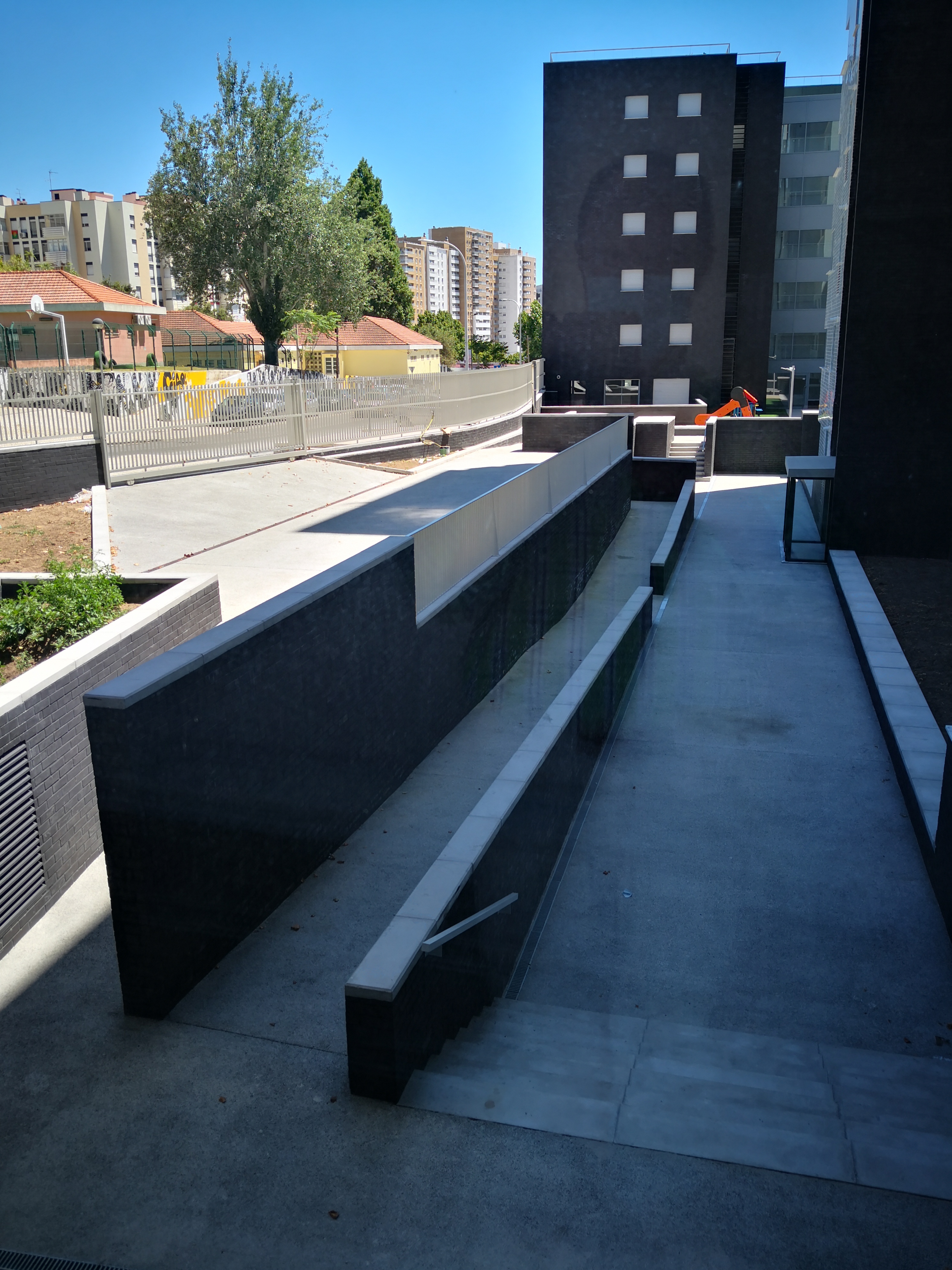 T2- ARRENDAMENTO - NOVO - TOTALMENTE EQUIPADO E MOBILADO