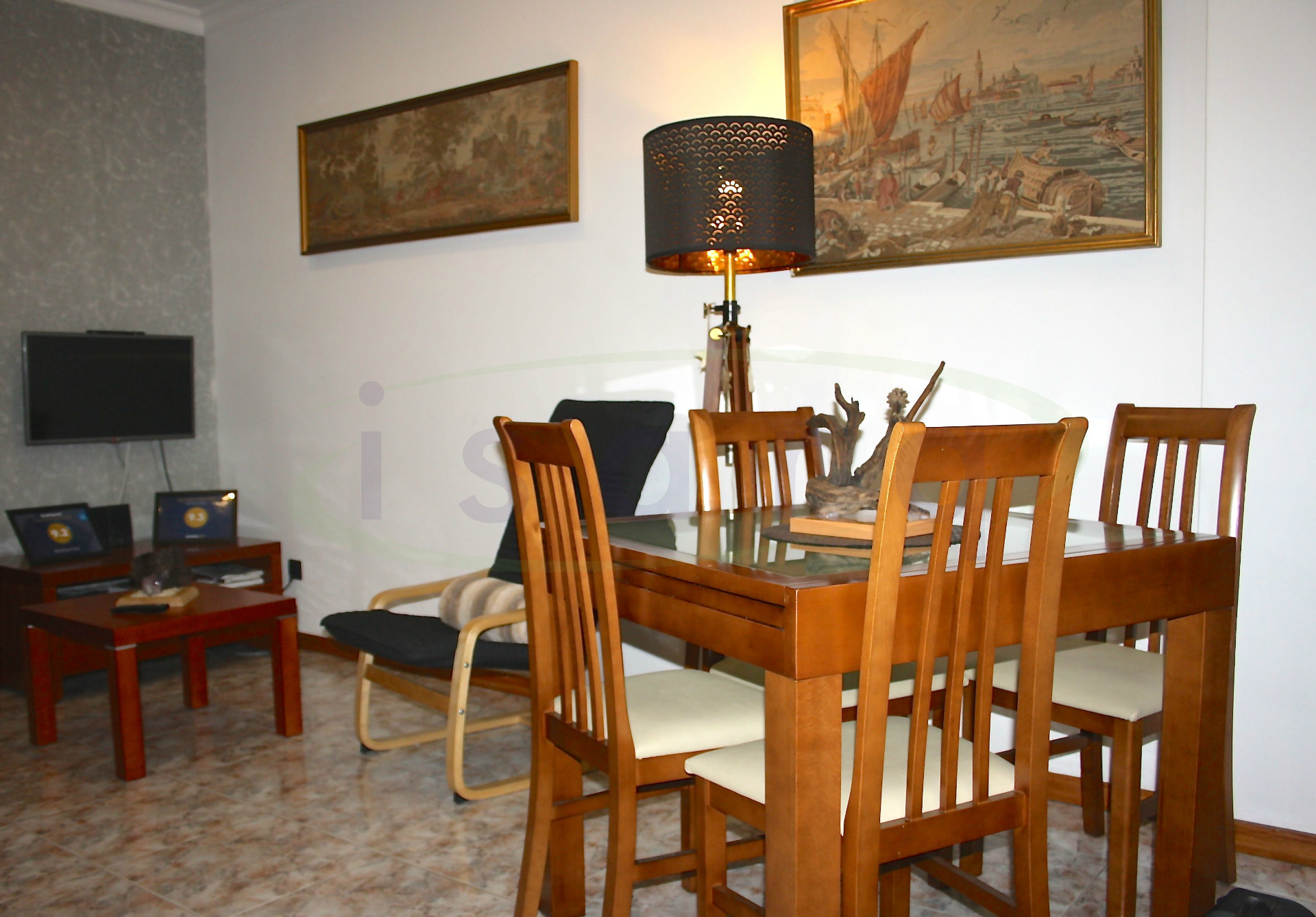 Apartamento T1 com Terraço - Excelente Investimento!