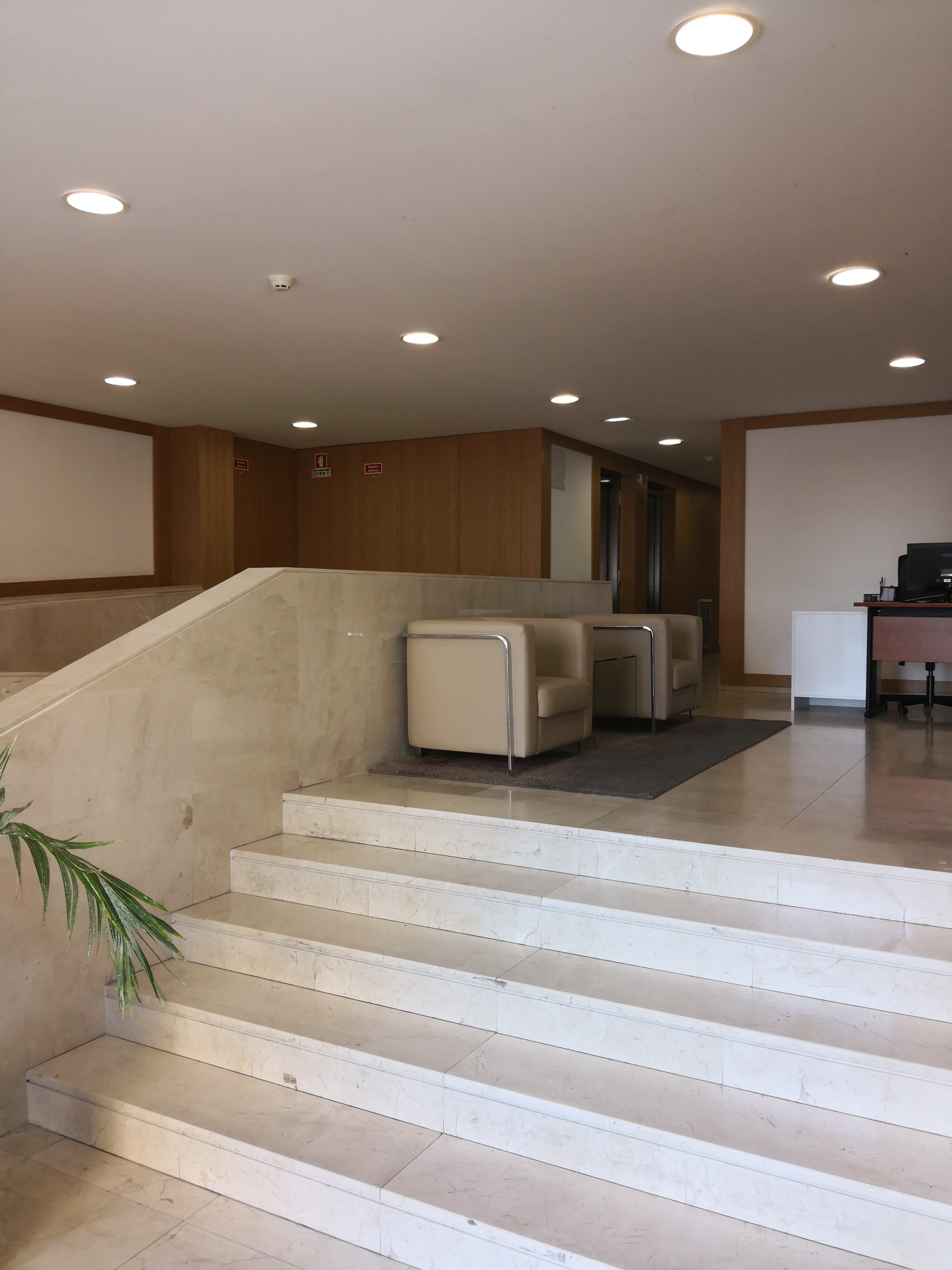 T3 - Venda - 176,20 m2 - 3 Lugares de Estacionamento e Arrecadação