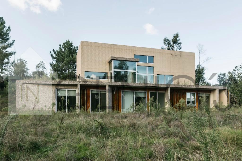 Abitazione 4 Vani +1